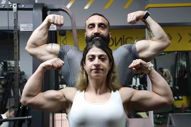 Fitness sporcusu sağlık çalışanı kadının başarı hikayesi görenleri hayran bıraktı
