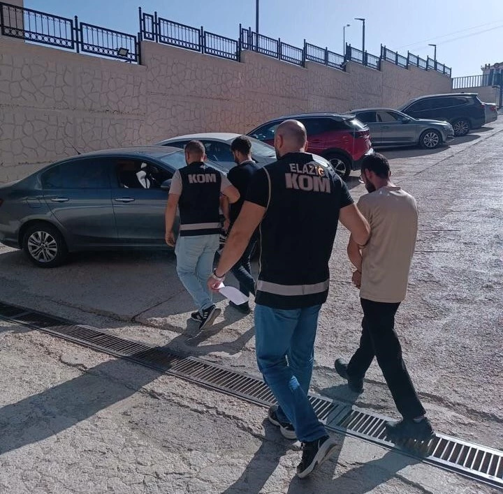 Elazığ’da 2 dolandırıcı tutuklandı
