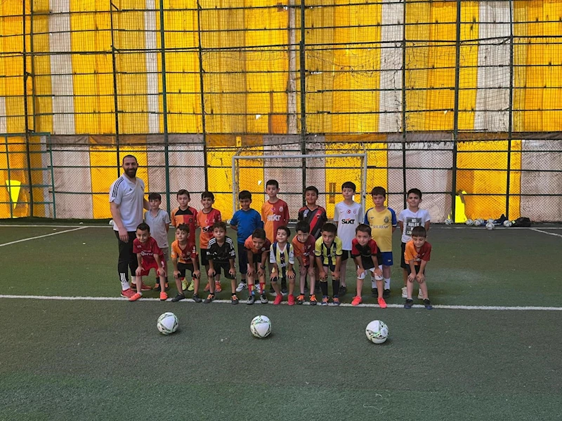 Erzincan Belediyesi’nin yaz spor okulları başladı
