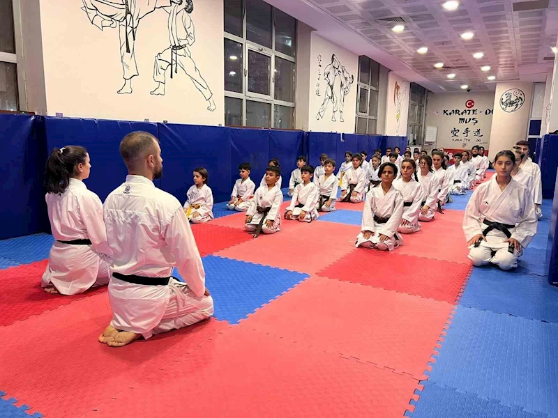 Muşlu karateciler uluslararası turnuvada şampiyonluk için mücadele edecek
