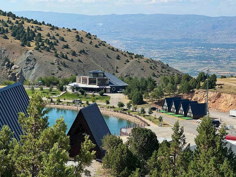 Ergan Dağı Tatil Köyü dört mevsim misafirlerin yeni adresi olacak
