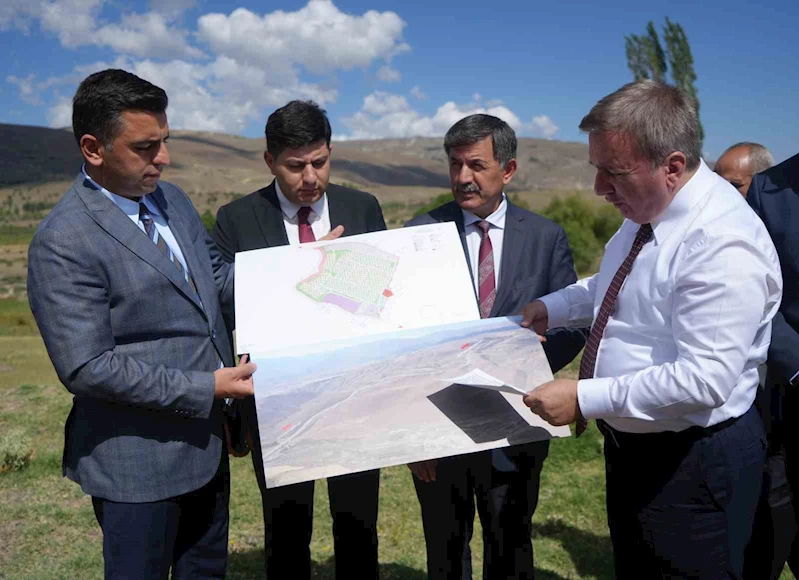 Tarıma Dayalı İhtisas BESİ OSB Erzincan ekonomisine 3 milyar 600 milyon TL katkı sağlayacak
