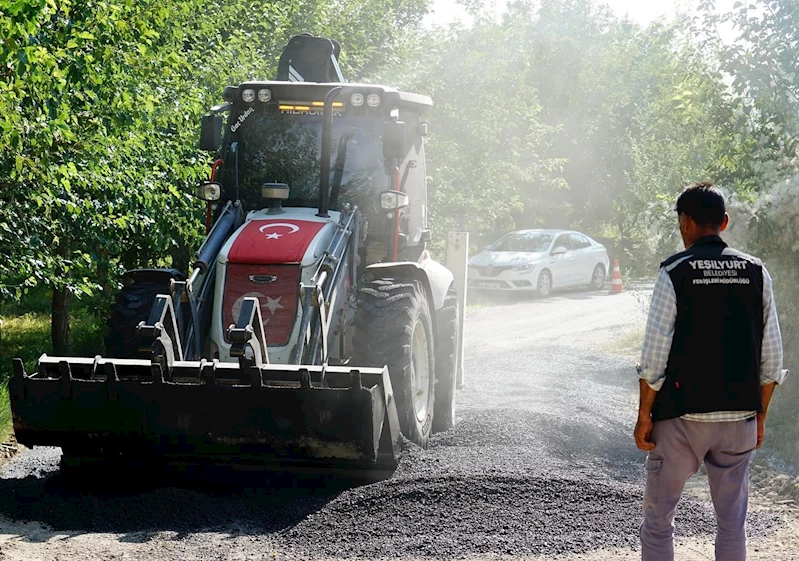 Geçit, Samanköy’deki çalışmaları inceledi
