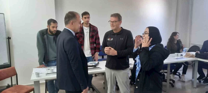 Çakmur’dan antrenör seminerine ziyaret
