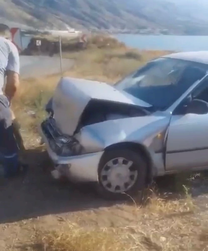 Elazığ’da trafik kazası: 2 yaralı
