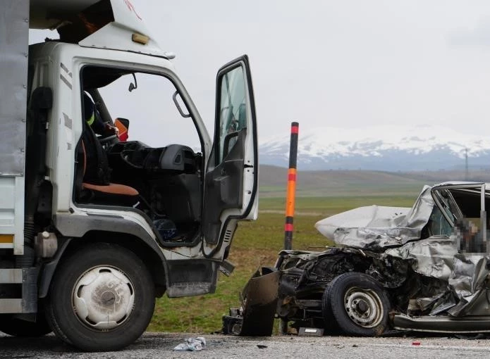 Erzurum’da kent merkezinde bir ayda 173 trafik kazası
