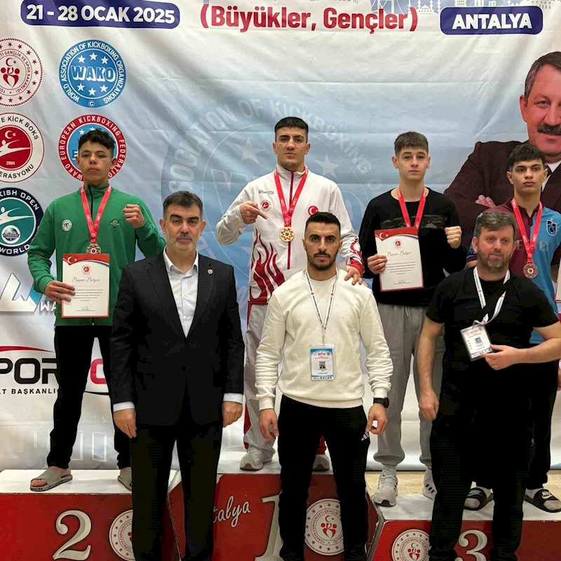 Türkiye Kick Boks Şampiyonasına Elazığ damgası
