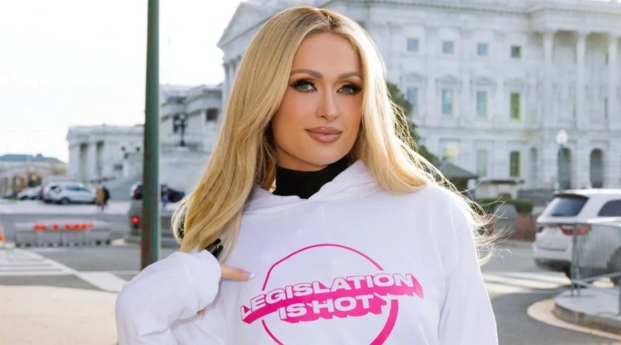 Paris Hilton Canlı Yayında Evinin Kül Olduğunu İzledi: 