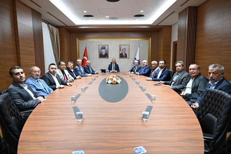 TSO heyeti Vali Seddar Yavuz ile bir araya geldi
