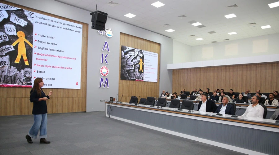 Van Büyükşehir Belediyesi Personellerine Psikolojik İlk Yardım Eğitimi Verildi