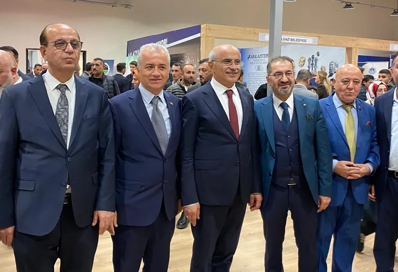 Malatya İş İnsanları Platformu, İstanbul’daki Malatya Tanıtım Günleri’nde hemşehrileriyle buluştu
