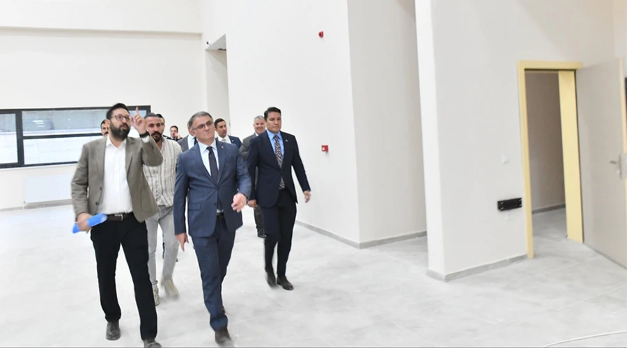Van Valisi Dr. Ozan Balcı Muradiye Kültür Merkezi İnşaatını İnceledi: Proje Hızla İlerliyor