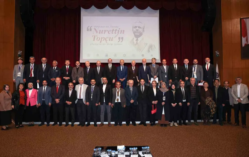 Nurettin Topçu vefatının 50. yılında Atatürk Üniversitesinde anılıyor
