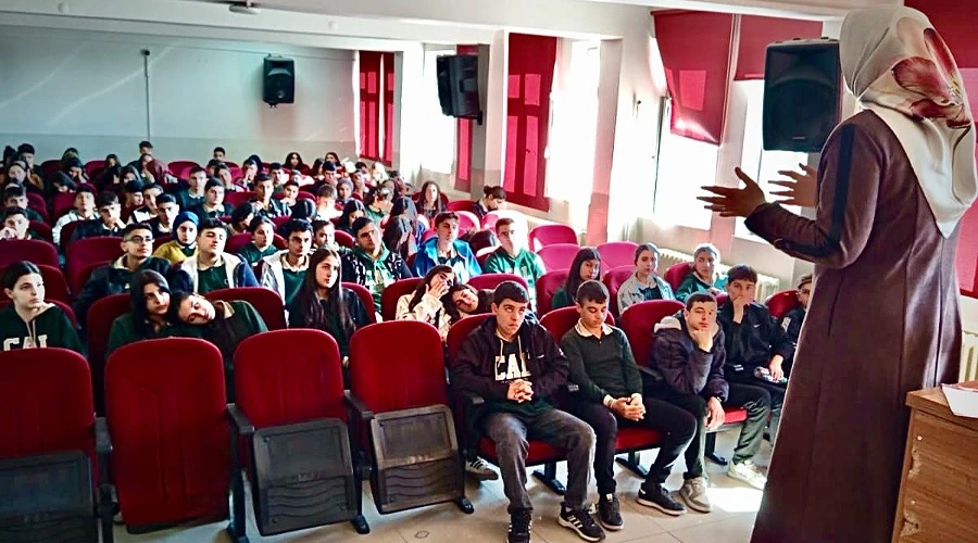 İpekyolu İlçe Müftülüğü Cumhuriyet Lisesi