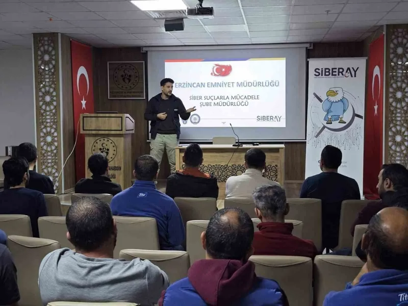 Erzincan’da KYK öğrencilerine siber farkındalık semineri
