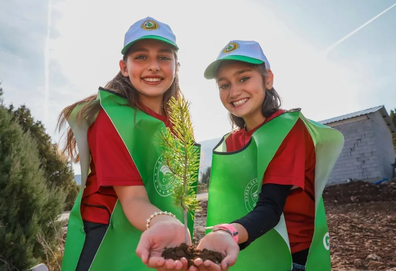 Erzincan’da 14 bin fidan toprakla buluştu
