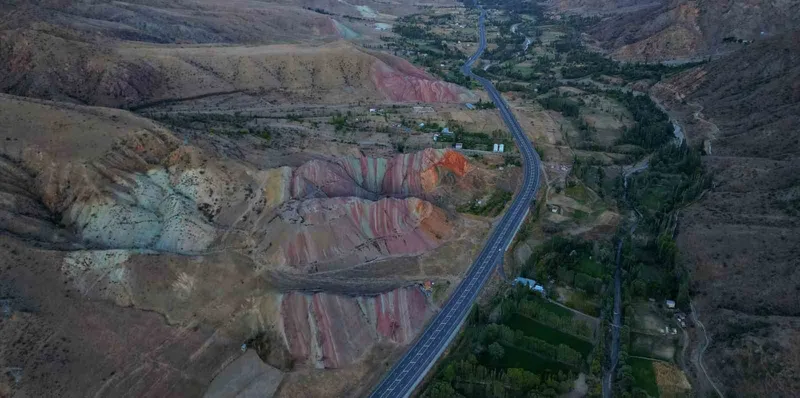 45 milyon yılda oluştu
