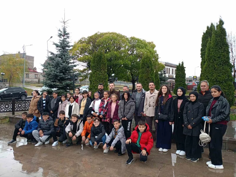 Aşkaleli öğrencilerden Erzurum gezisi: Tarih ve kültürle dolu bir gün
