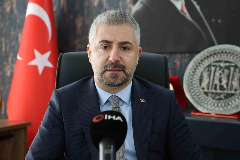 Düğün fotoğrafçısına emsal karar sonrası Başkan Havabulut’tan fotoğrafçıya destek
