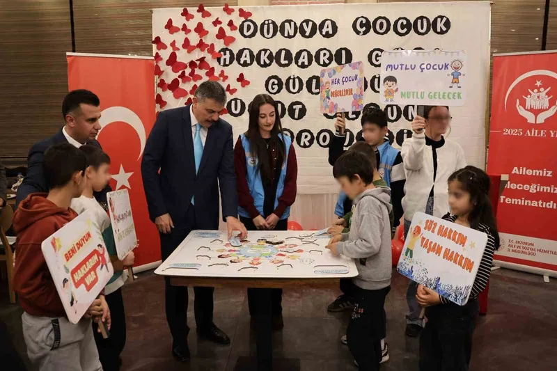 Gülüşün umut olsun
