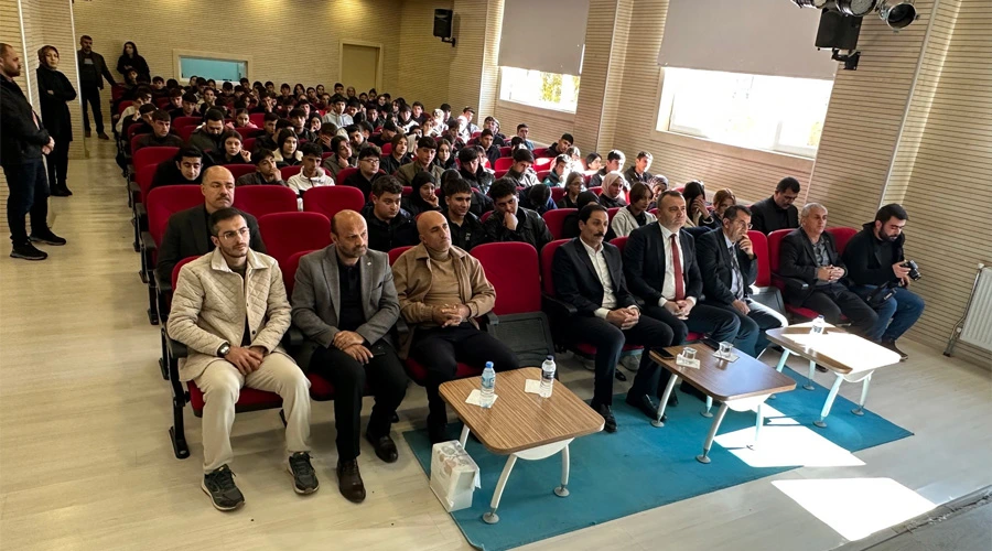 Gevaş Kaymakamı Bayram Yıldız, Mevlid-i Nebi Paneli