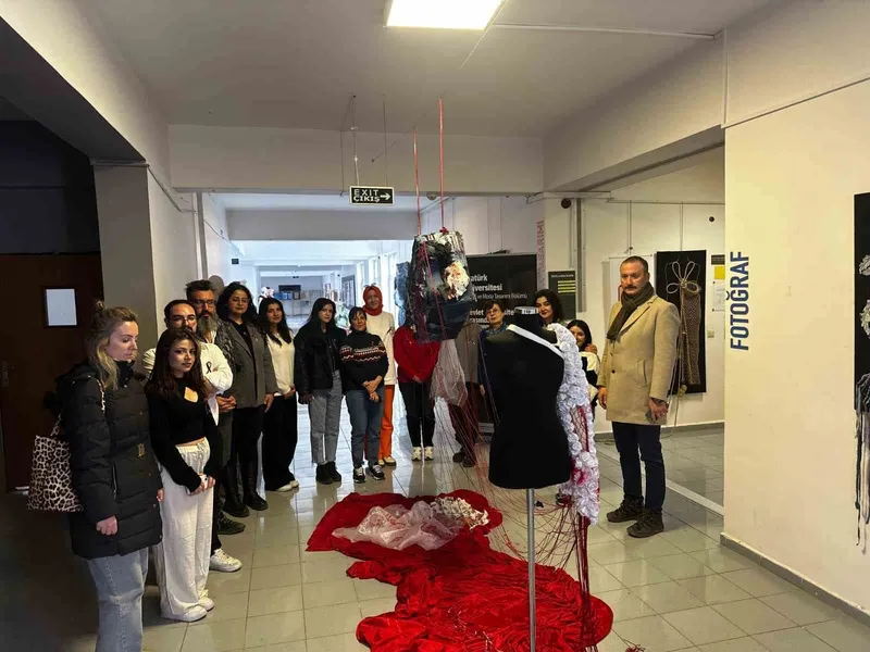 Güzel Sanatlar Fakültesi’nde Kadına yönelik şiddete dönük farkındalık etkinliği
