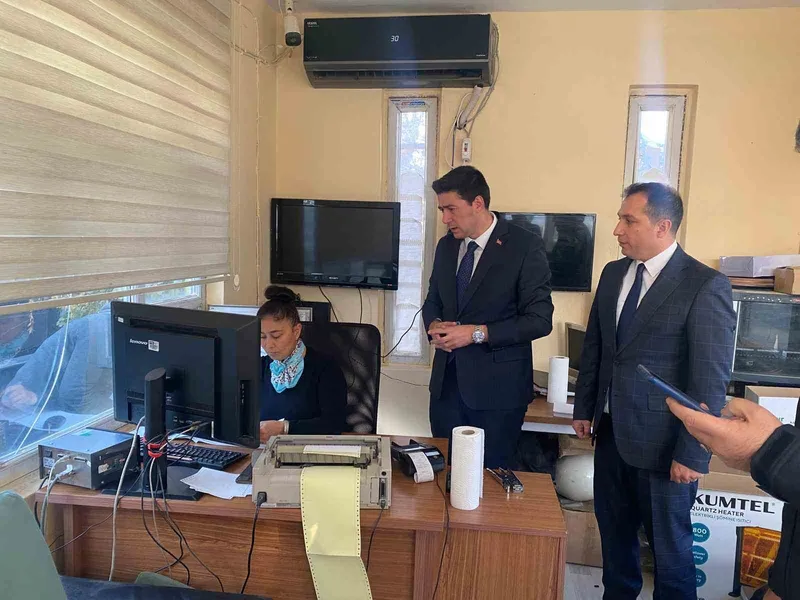 Kaymakam Erdoğan Gümrük Müdürlüğünü ziyaret etti
