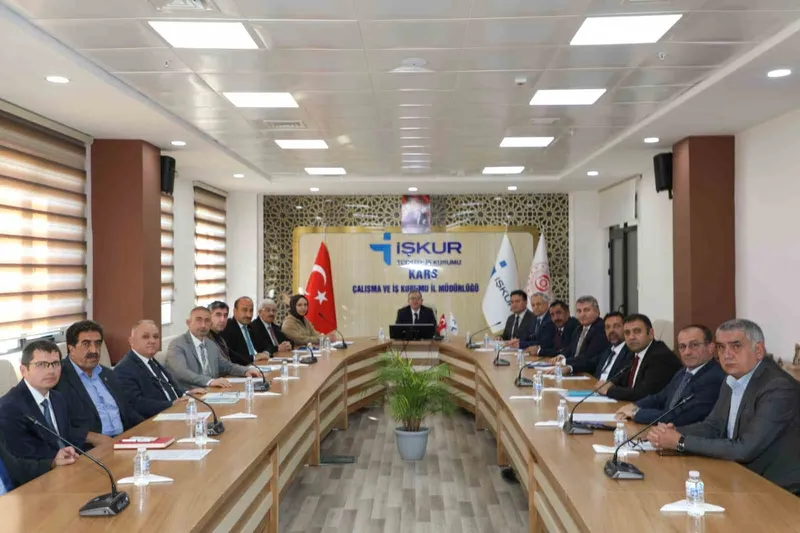 Kars’ta İl İstihdam ve Mesleki Eğitim Kurulu toplantısı yapıldı.
