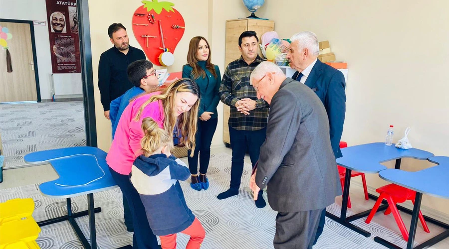 AK Partili Çohaz, Van