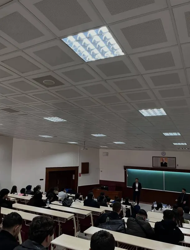 İktisadi idari bilimler fakültesi öğrencilerine kariyer tüyoları
