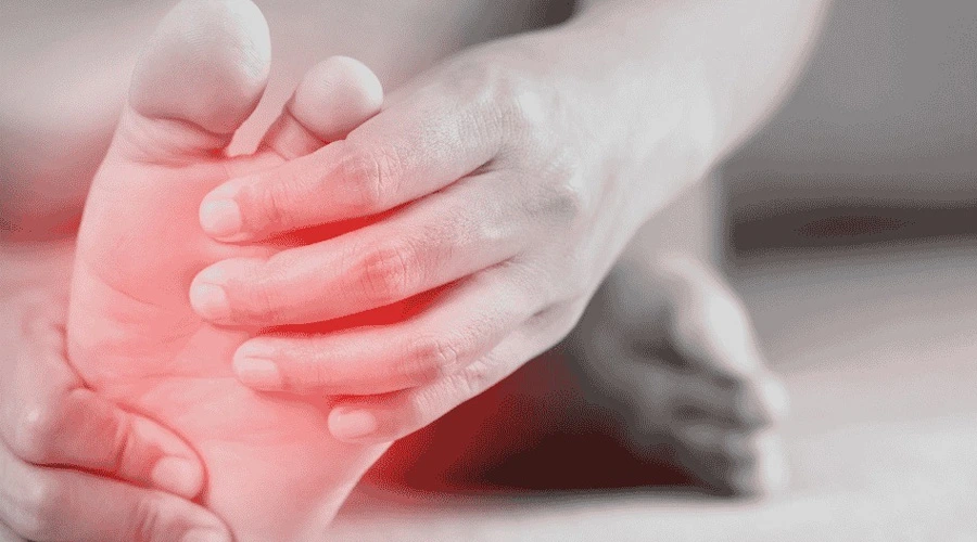 Morton Nöroma Tedavi Edilmezse Ne Olur? Ertelemeyin, Sağlığınızı Riske Atmayın