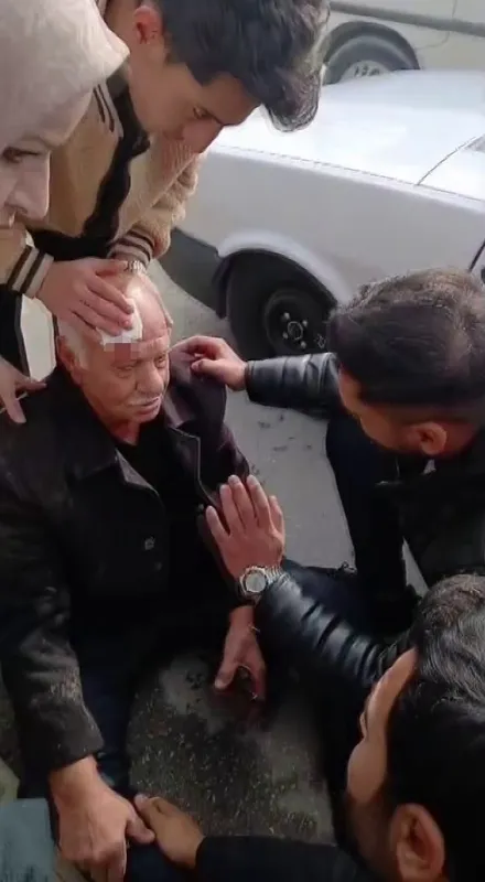 Elazığ’da otomobilin çarptığı yaşlı adam yaralandı
