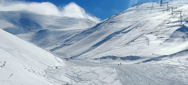 Palandöken’de çığ
