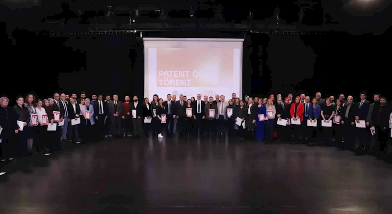 Atatürk Üniversitesi başarıyı ödüllendirmeye devam ediyor
