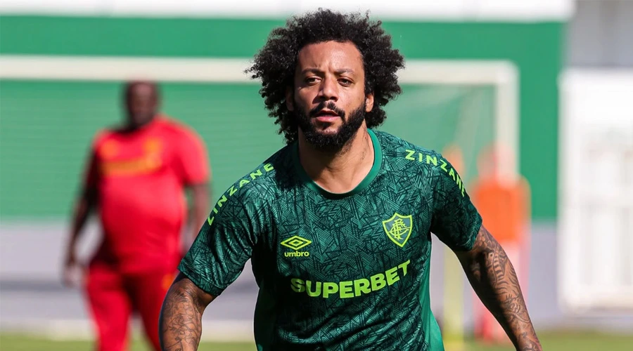 Marcelo Futbol Sahnelerine Veda Etti: 15 Yıllık Real Madrid Serüveni Son Buldu