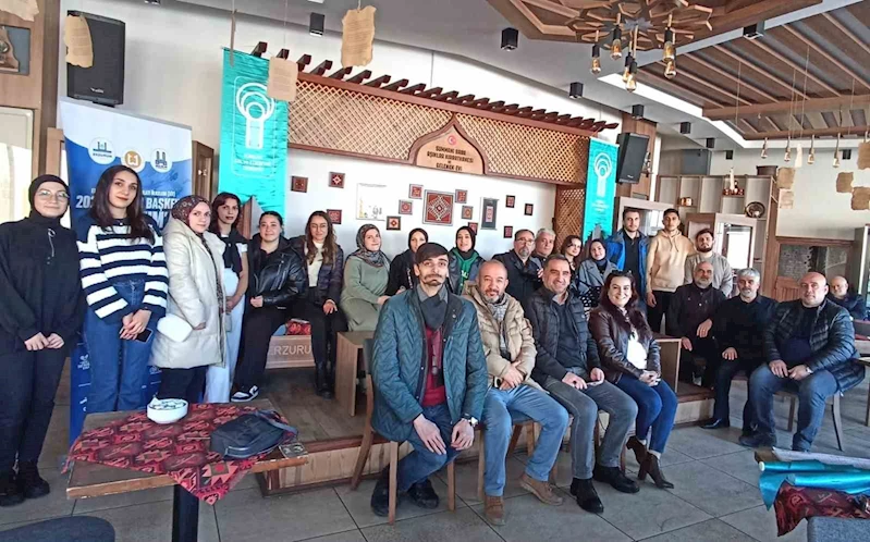 Turizm Fakültesi öğrencilerinden Âşık Kerem’e yoğun ilgi
