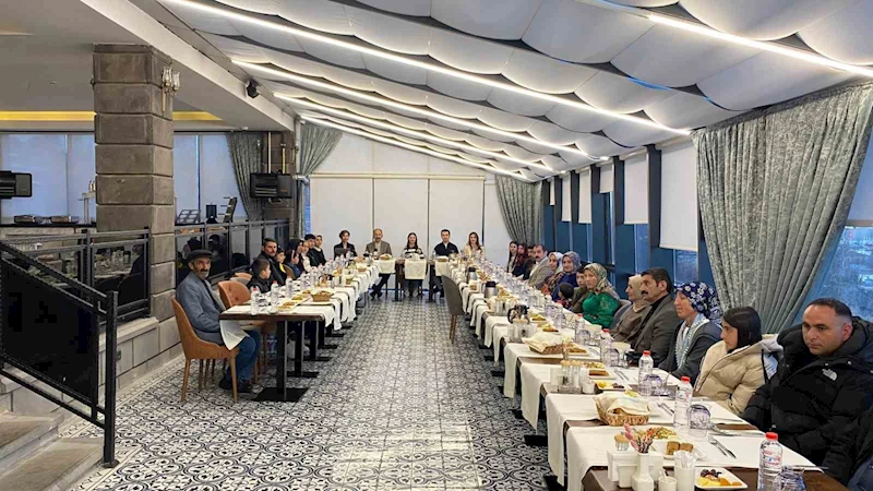 Kars’ta anlamlı iftar buluşması
