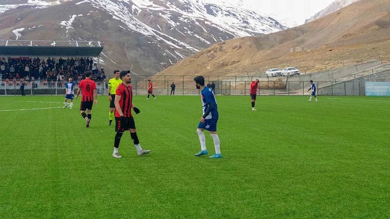 Başkalespor, Van Büyükşehir Belediyespor’la 1-1 berabere kaldı