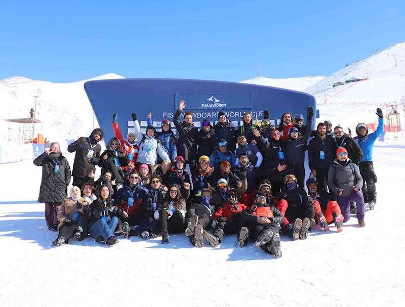 FIS Dünya Snowboard Kupası Erzurum’da tamamlandı
