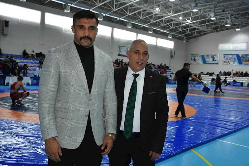 Erzurum’da minderin yeni patronu Turan
