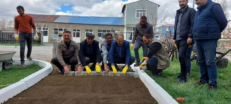 Arpaçay’da yol yapım çalışmaları başladı
