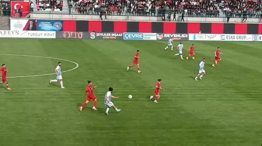 Vanspor, Kendi Evinde Avantajı Kaçırdı: Play-Off