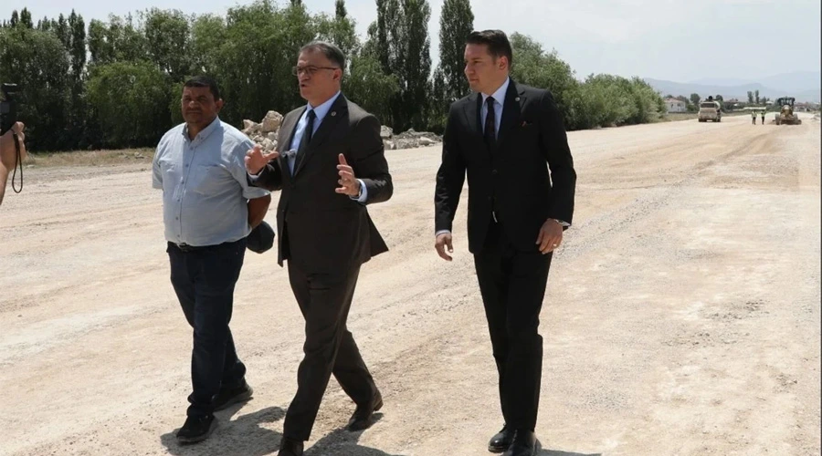 Van Gölü Kıyısında Dev Yatırım: Sahil Yolu Projesi Şehri Dönüştürüyor!