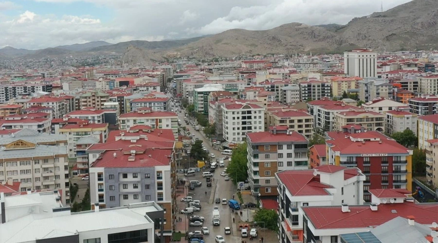 Van Büyükşehir Belediyesi Eski Cezaevi Caddesi