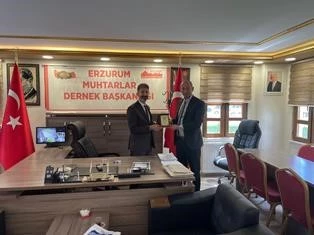 Faik Güngör Ortaokulu öğretmen ve öğrencilerinden teşekkür ziyareti
