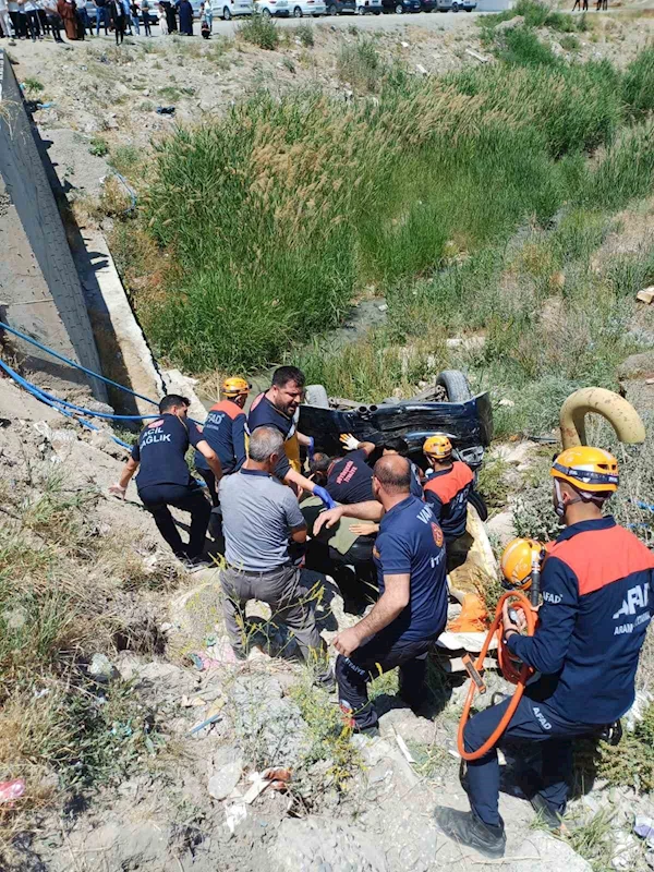 Van’da trafik kazası: 5 yaralı
