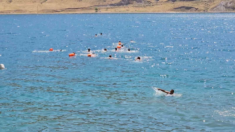 Van Gölü’nde kabotaj bayramı coşkusu
