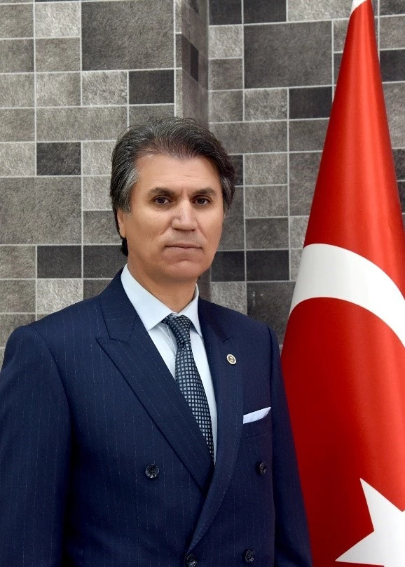 Prof. Dr. Kenan Şebin; 