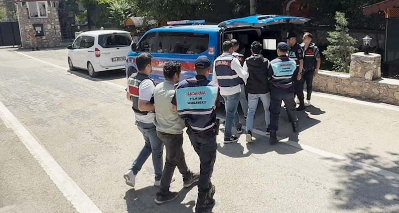 Elazığ merkezli 4 ilde dolandırıcılık operasyonu: 2 tutuklama
