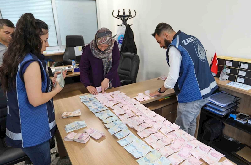 Van’da yakalanan dilencinin üzerinden 75 bin 950 TL çıktı